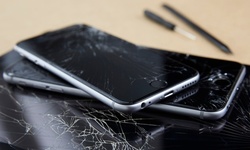 Screen or Battery Replacement at Smartphone Quick Fix (Up to 62% Off). Six Options Available.