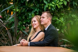 Up to 60% Off on Engagement Photography at PreciousWeddings
