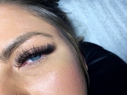 Up to 27% Off on Eyelash Extensions at Barbie Beauty co