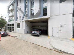 Parking at 1719 Cherokee Place Garage
