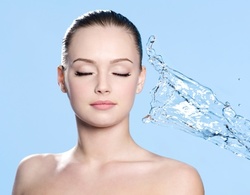 Up to 65% Off on Facial - HydraFacial at Amore Aesthetic Span and Salon