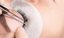 Full Set of 2D or 3D Eyelash Extensions at Queenie Beauty (Up to 51% Off)