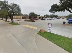 Parking at 2000 E. Randol Mill Rd. Lot