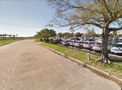 Parking at DoubleTree by Hilton Hotel Lot HOU