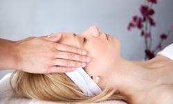 One 45-Minute Reiki or 60-Minute Access Bars Session at Serenité Massage (Up to 67% Off)