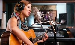 Three 25-Minute Online Singing, Piano, Guitar, or Ukulele Lessons from Heart of Singing (Up to 52% Off)