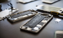 Up to 36% Off on On Location Cell Phone Repair at DMV Phone Repair