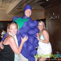 Thumb photowinetoast11